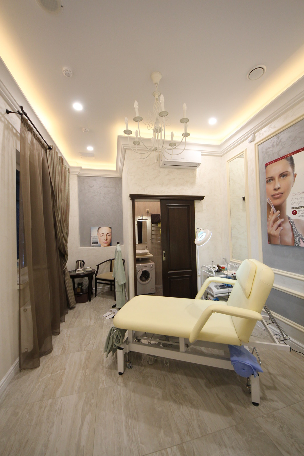 Обложка проекта: ФАМИЛЬНЫЙ ШАРМ в духе Испании