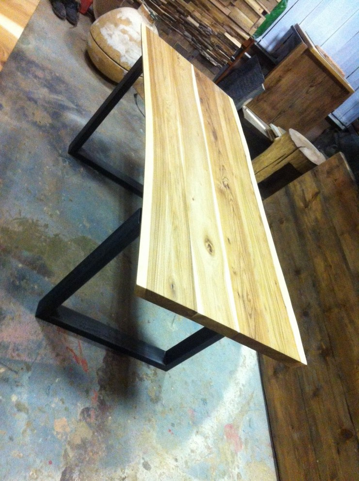 Столы и столешницы из вяза