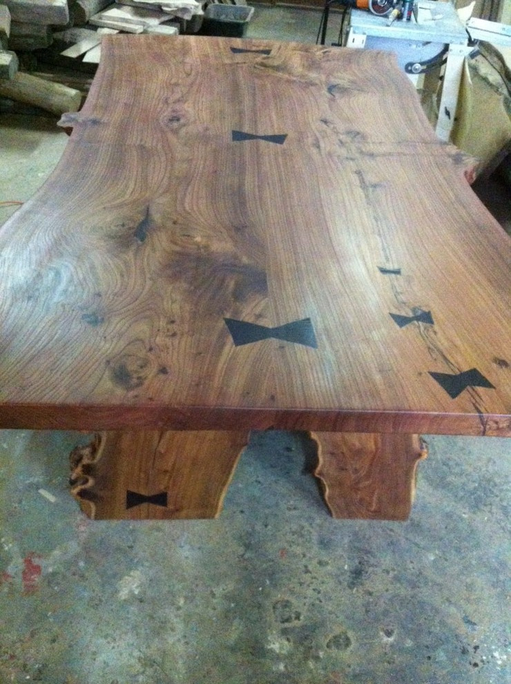 Обложка проекта: Столы и столешницы из вяза