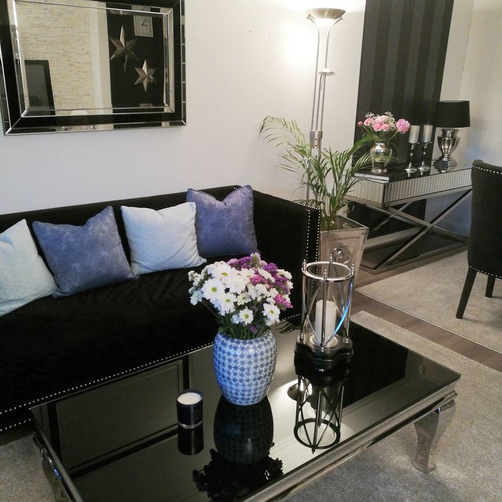 Обложка проекта: гостиная. черный. варшава