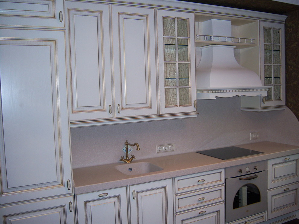 Чехова 2