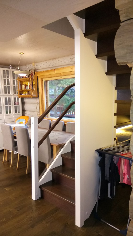 Деревянная  лестница