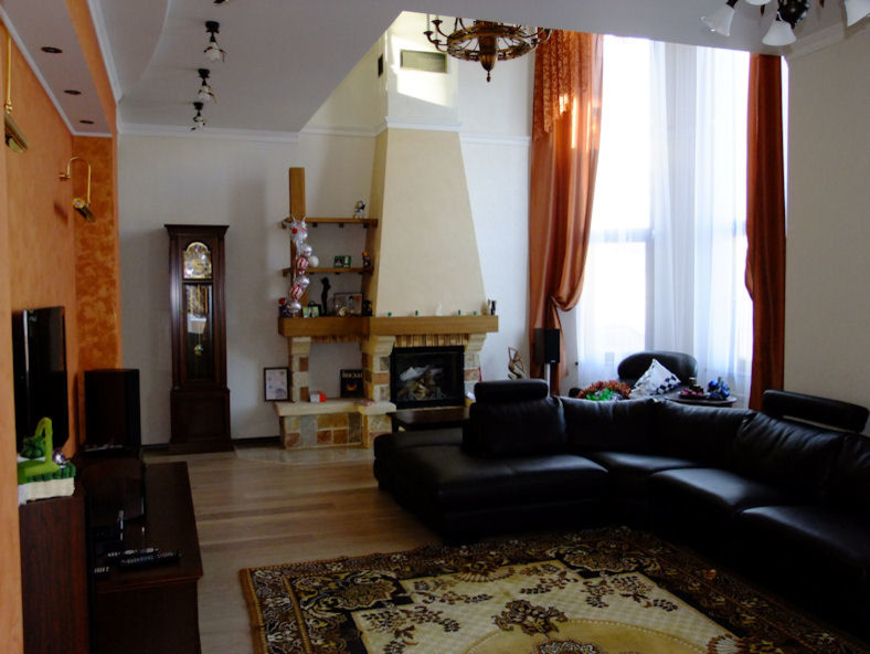 Гостиная с камином