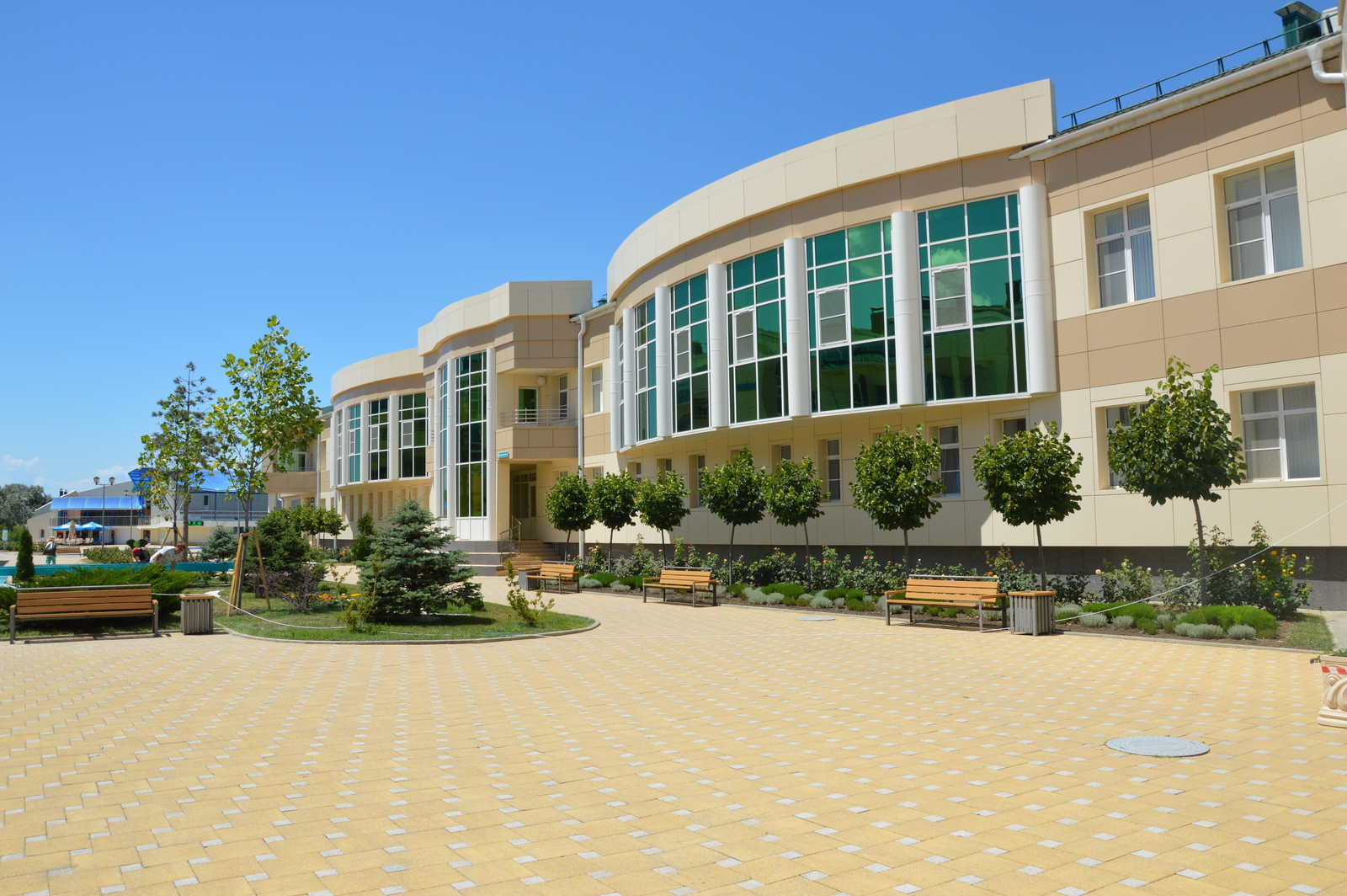 Озеленение территории оздоровительного комплекса