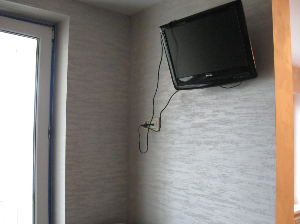 Декор квартиры :эффекты  травертин и антико.