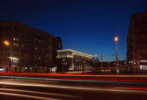 Обложка проекта: Архитектурная подсветка поликлиники