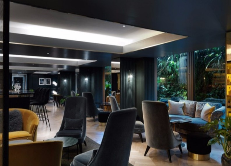 The Athenaeum Hotel & Residences в Лондоне