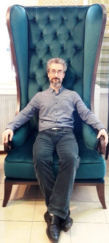 Обложка проекта: Кресло - трон Корона