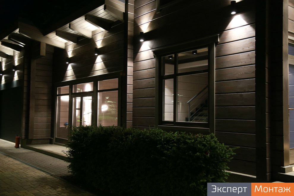 Дом из клеенного бруса 1200 кв.м