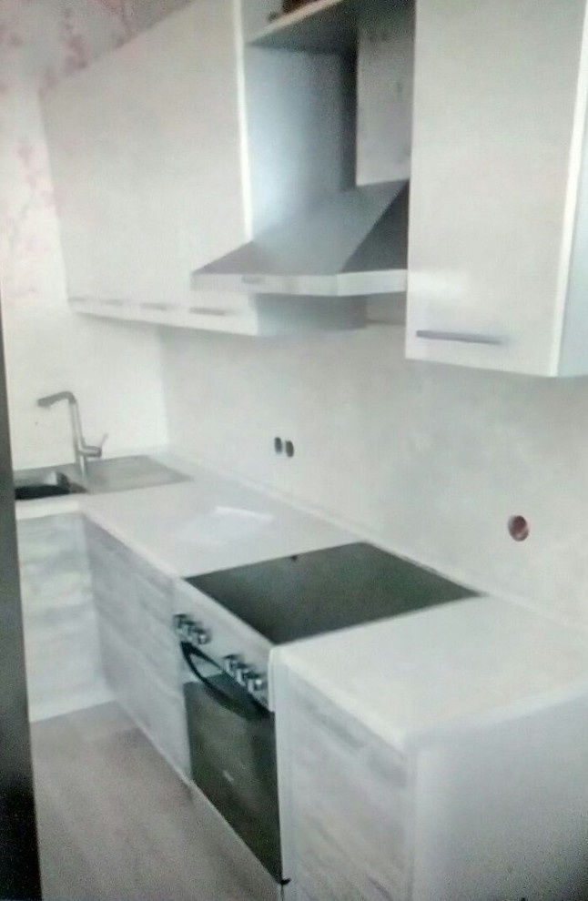 Обложка проекта: Встроенная кухня