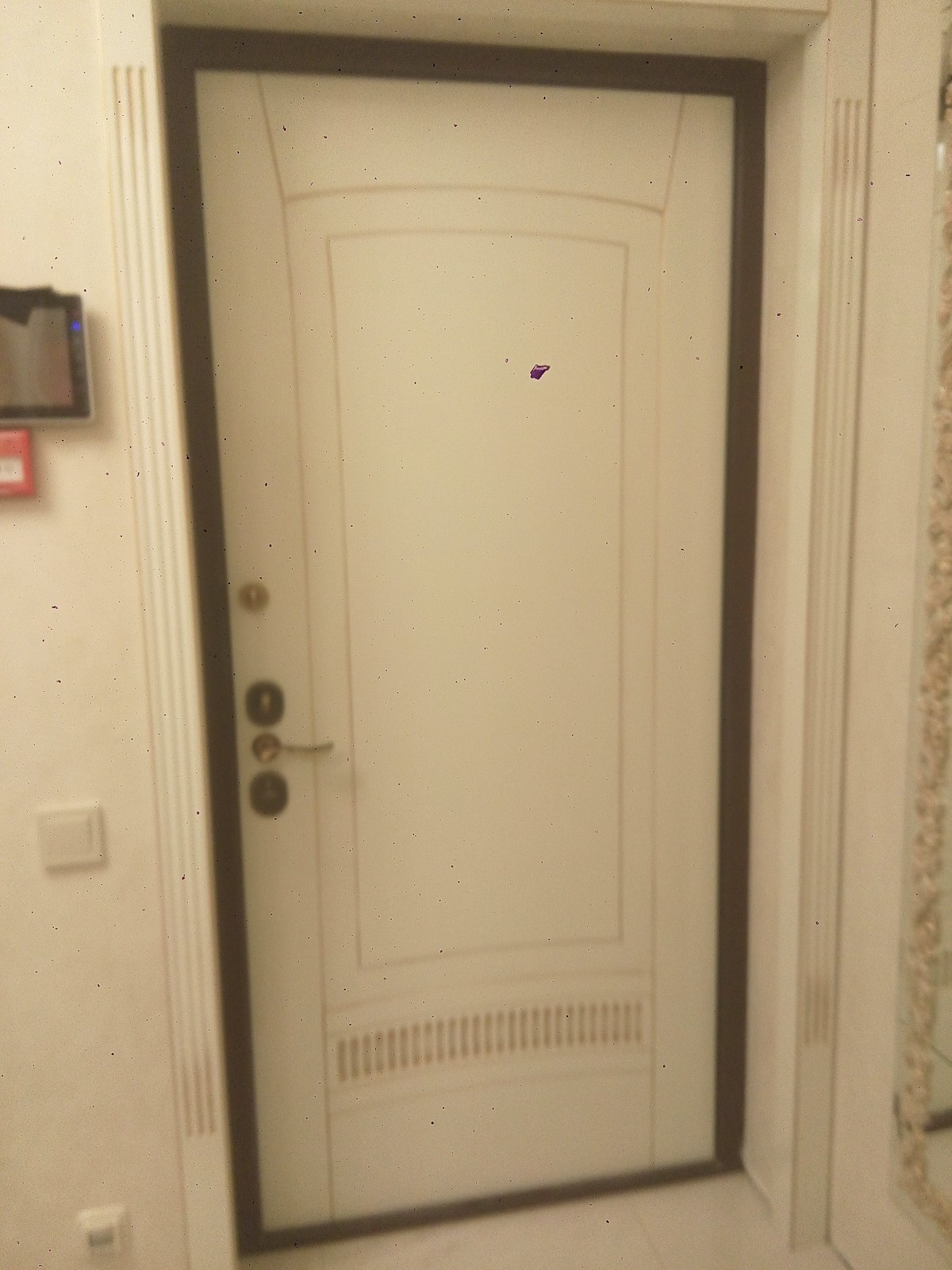 Прихожая в классическом стиле.