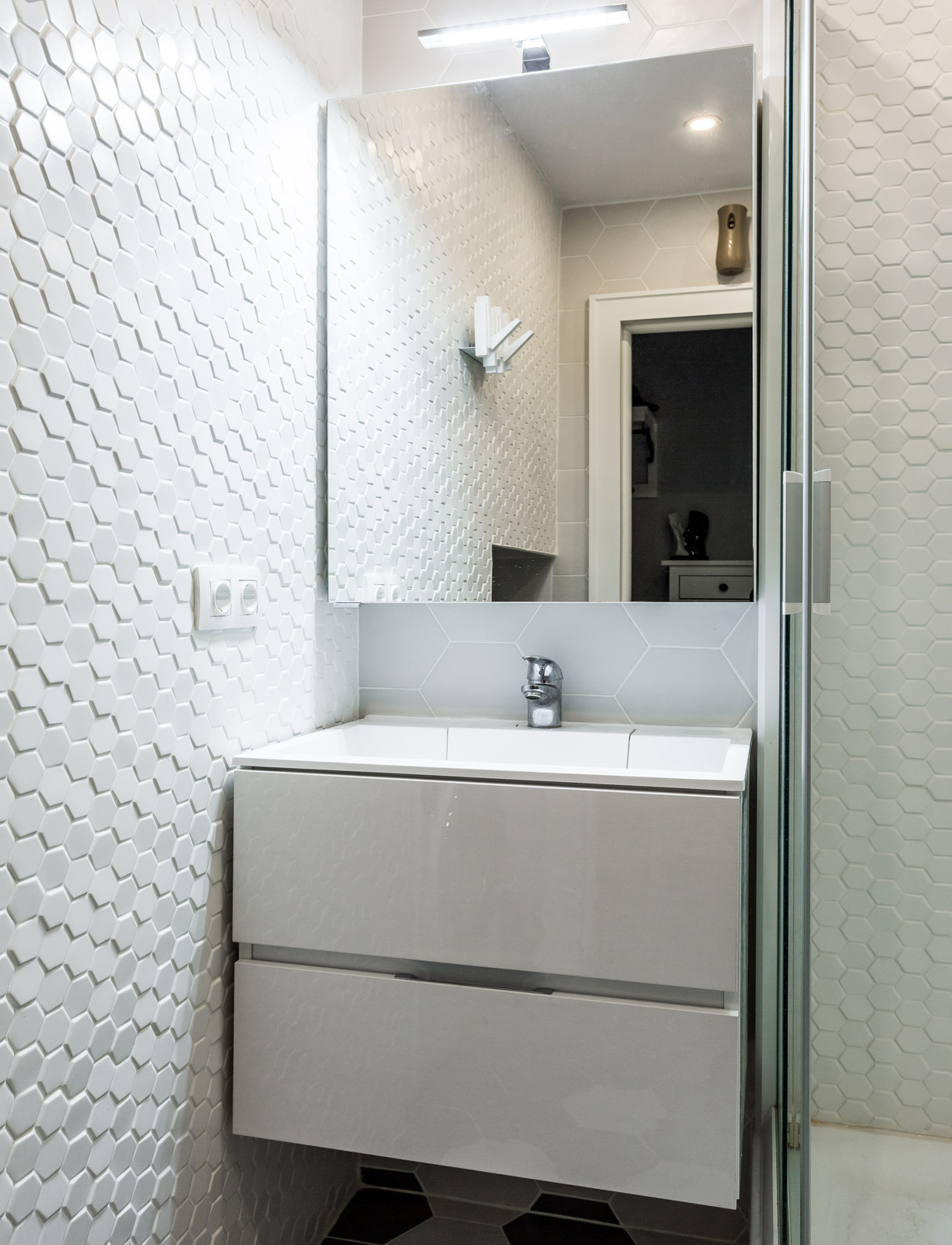 Vassa Vodzumi for Houzz