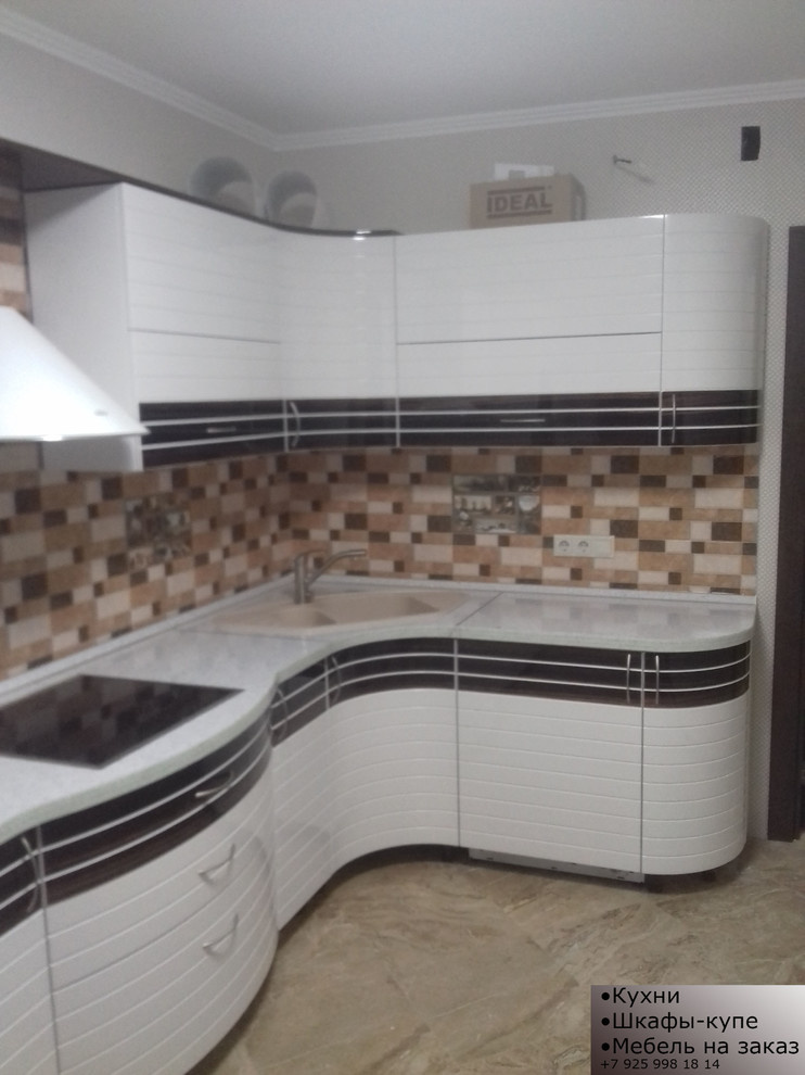 Угловая кухня №3