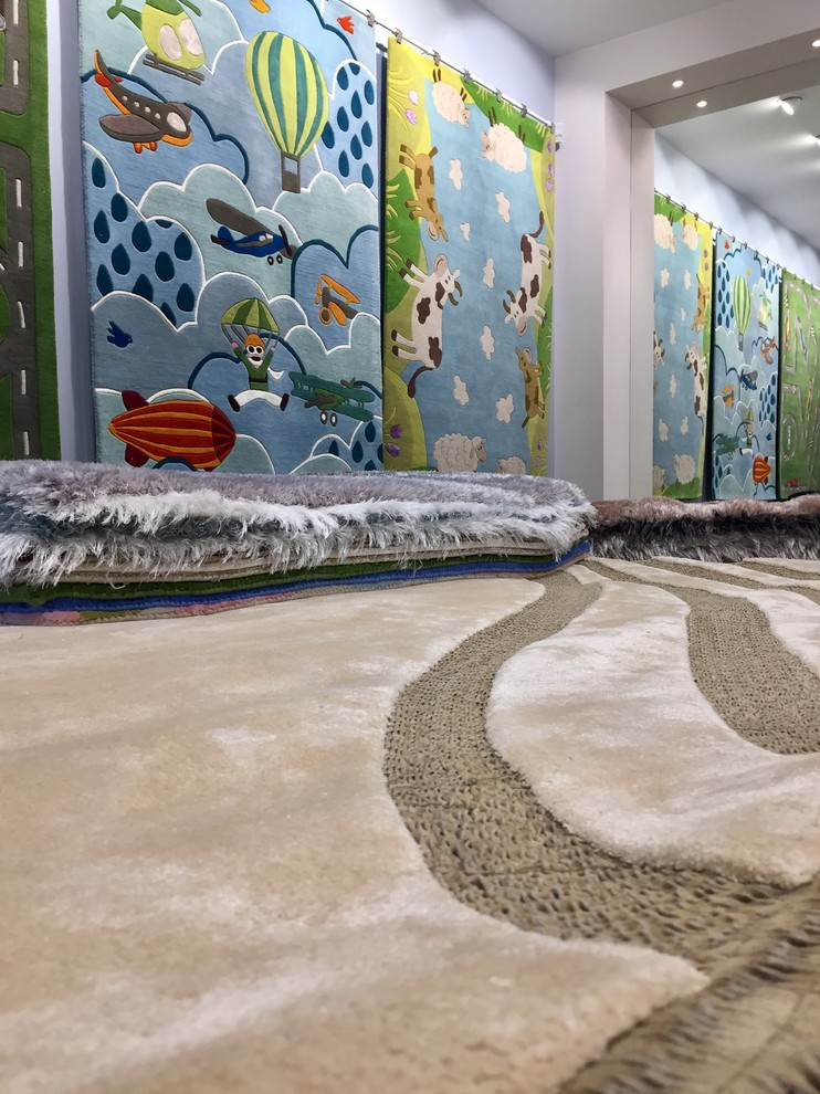 Корнер Rug Republic на Ленинском 35