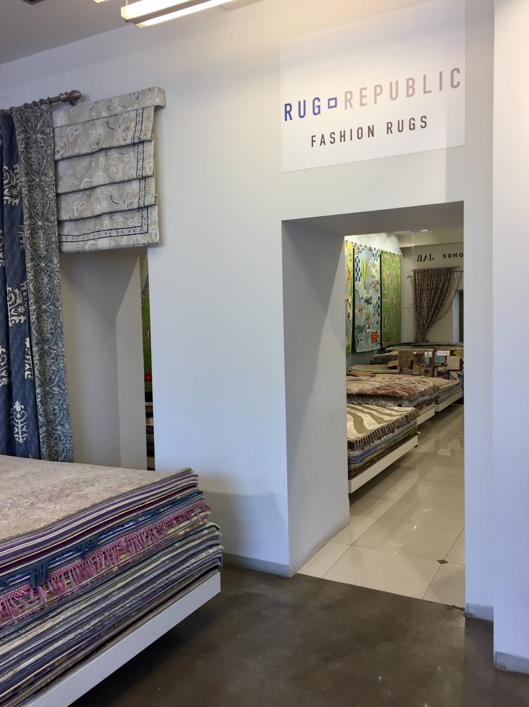 Корнер Rug Republic на Ленинском 35