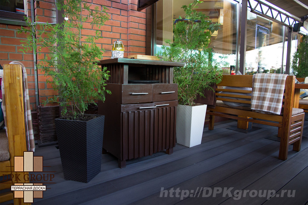 Терраный настил Якитории