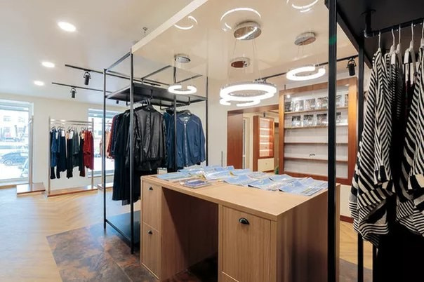 Отделочные материалы для магазина "Оптимист", г. Екатеринбург.