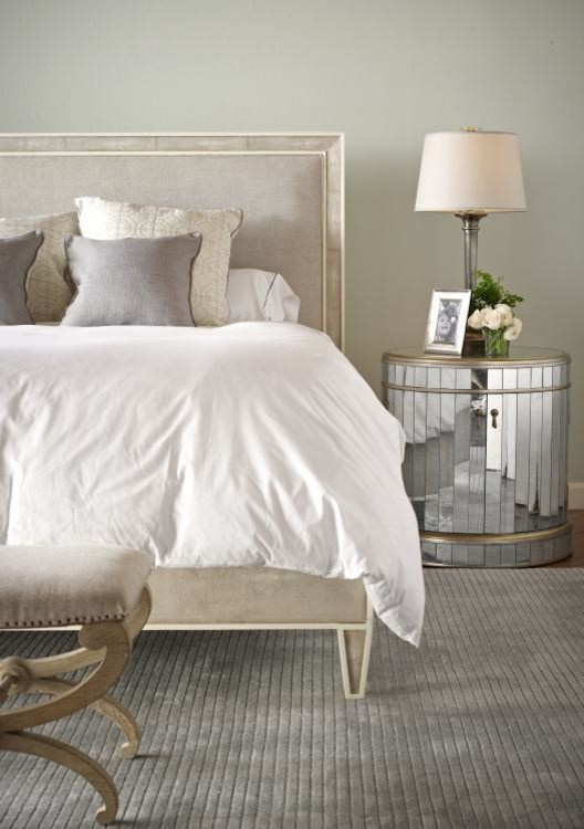 Стильные интерьеры от Century Furniture