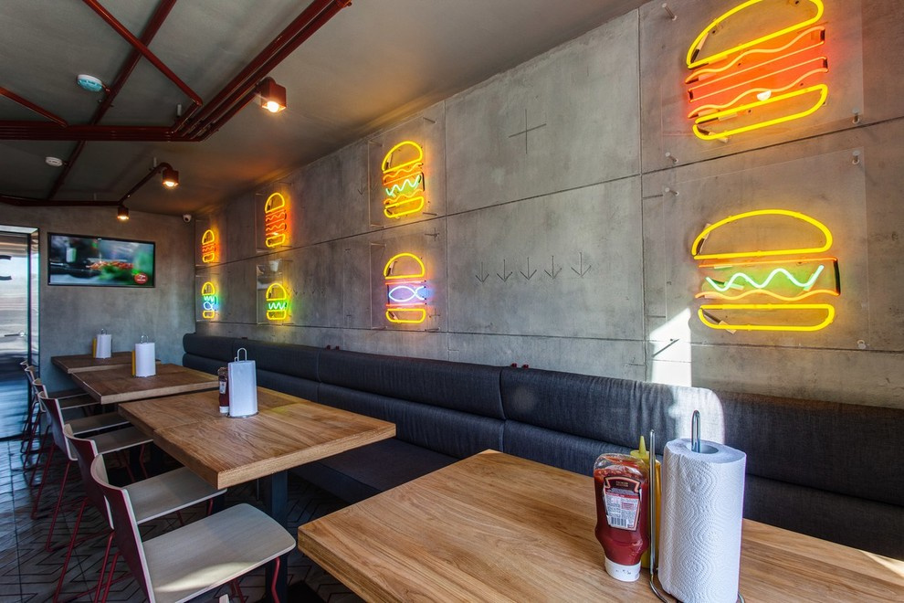 MOO-MOO BURGERS