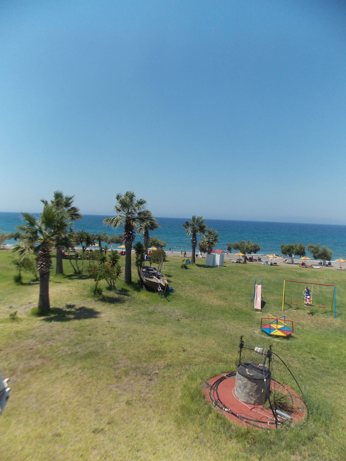 Клумбы в вашем дворе - просто, быстро и очень красиво! Канада Грин!