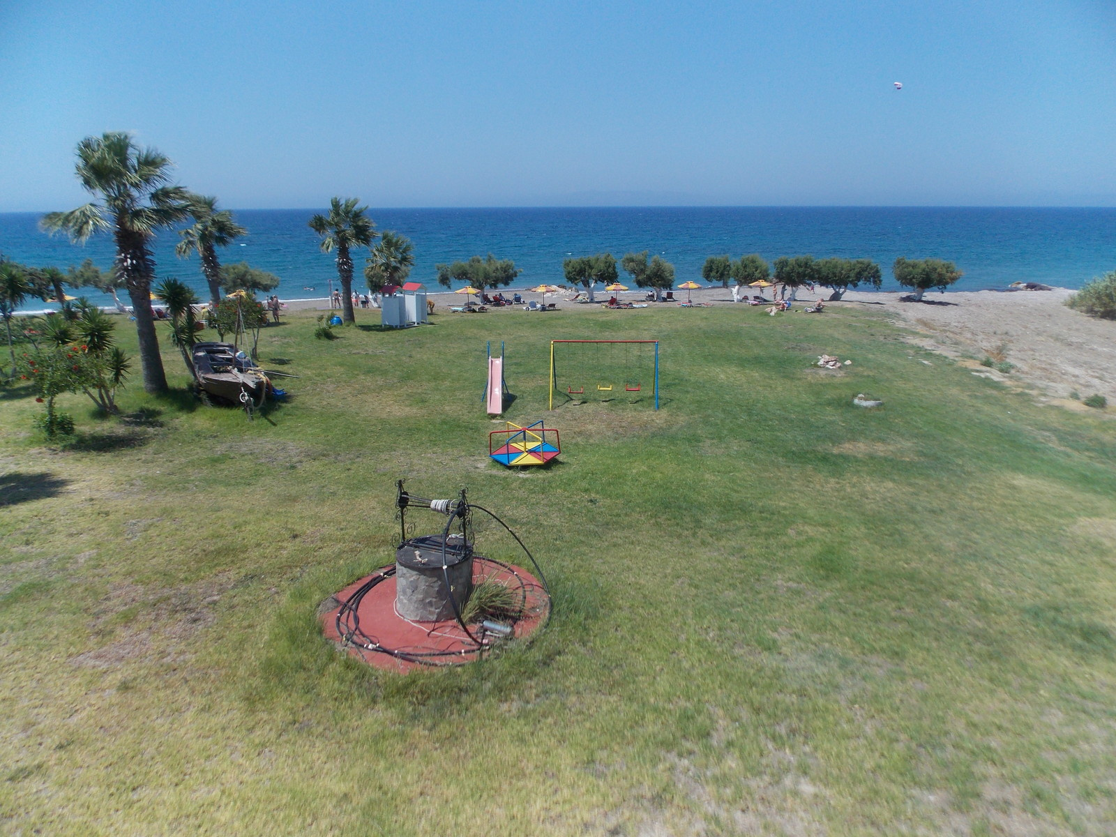 Клумбы в вашем дворе - просто, быстро и очень красиво! Канада Грин!