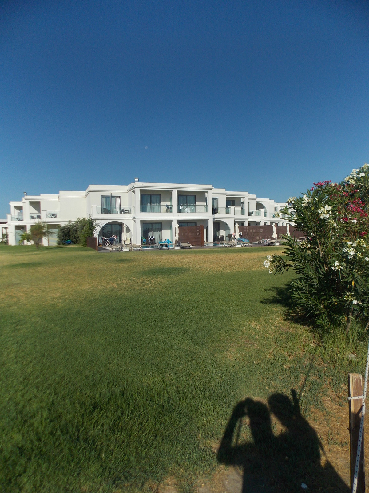 Клумбы в вашем дворе - просто, быстро и очень красиво! Канада Грин!