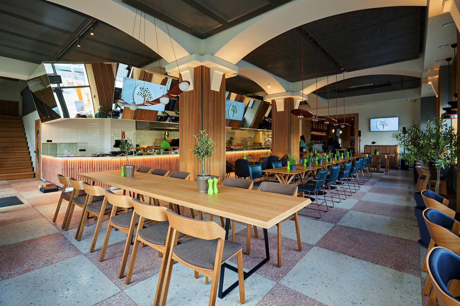 Кафе-Бистро "Resto-Presto"