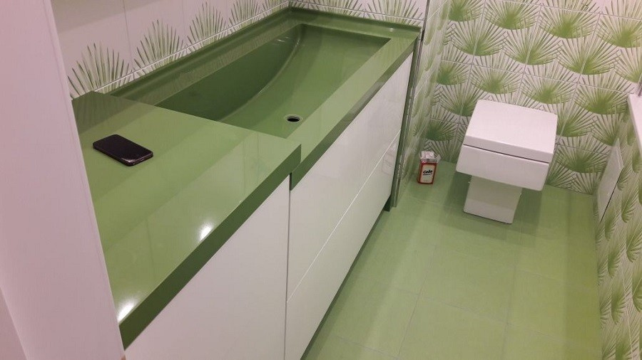 Мебель для ванной с интегрированной раковиной