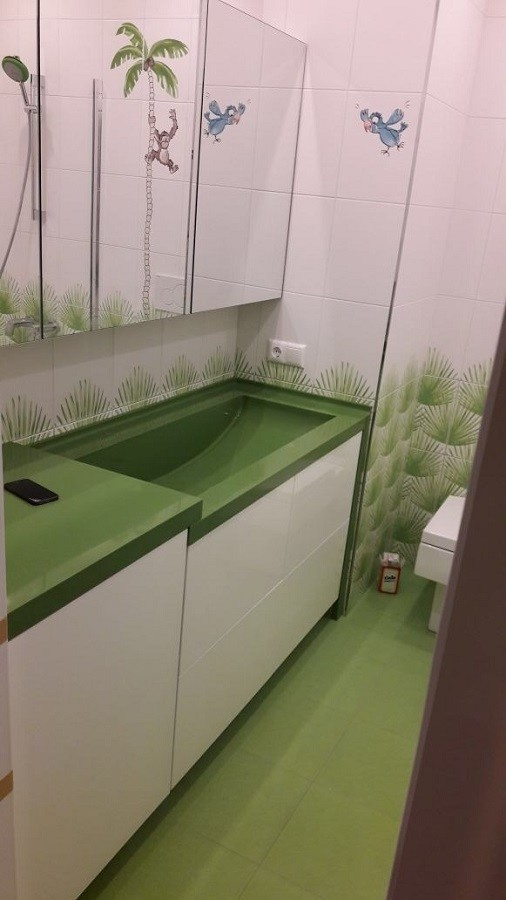 Обложка проекта: Мебель для ванной с интегрированной раковиной