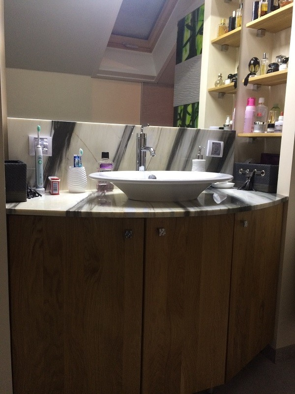 Обложка проекта: Тумба для ванной из массива