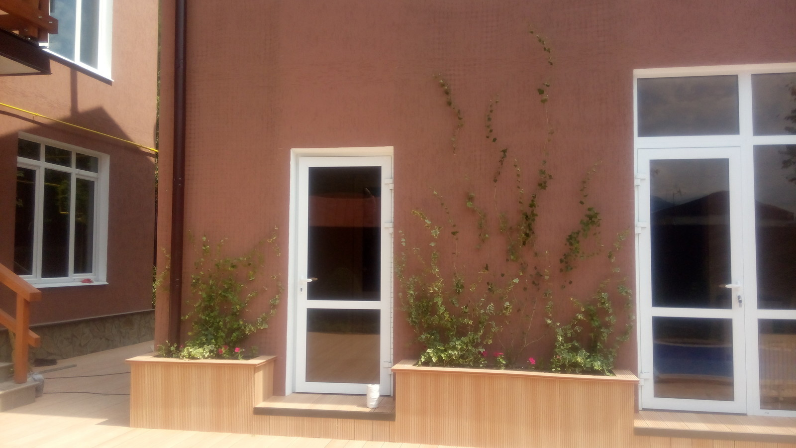 Озеленение и благоустройство частной территории Красная поляна