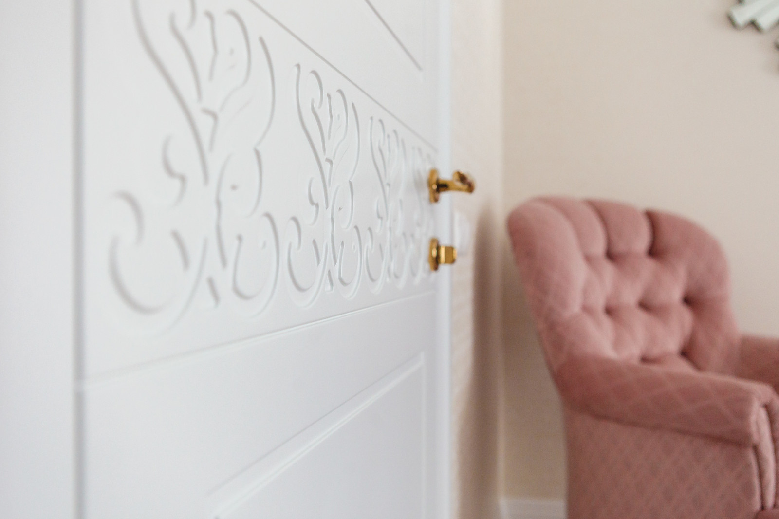 Нежная спальня для Елены Прекрасной