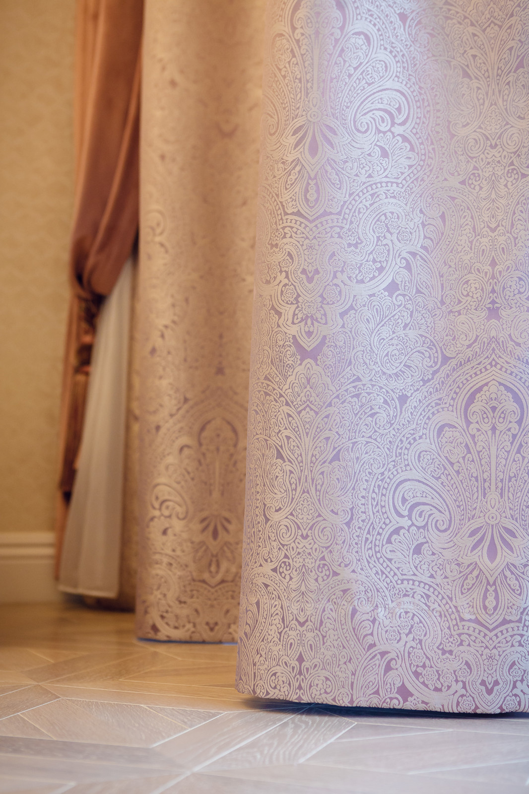 Нежная спальня для Елены Прекрасной