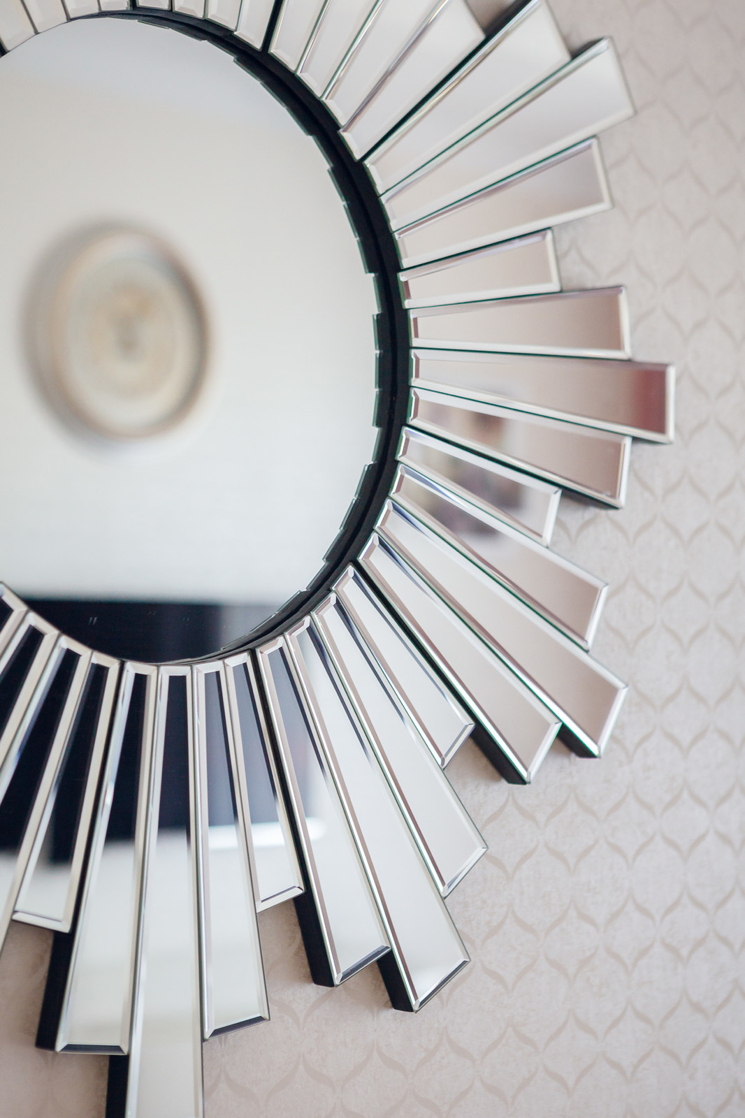 Нежная спальня для Елены Прекрасной