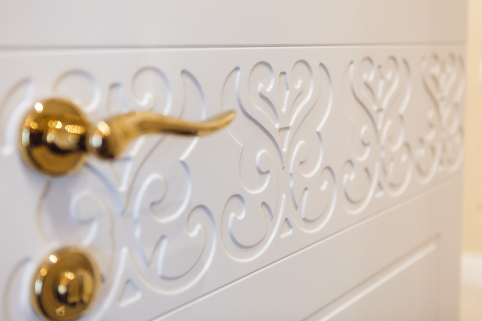 Нежная спальня для Елены Прекрасной