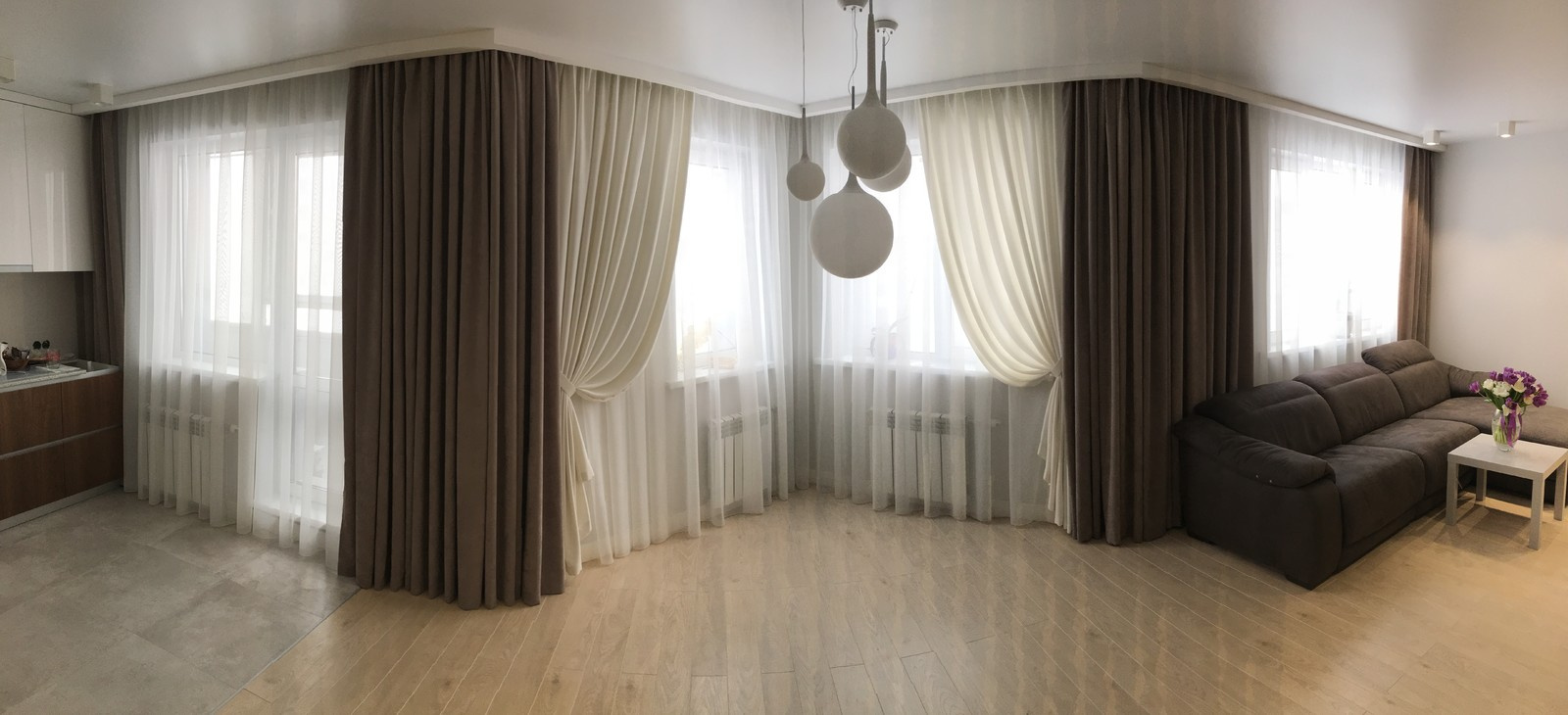 Обложка проекта: Гостиные