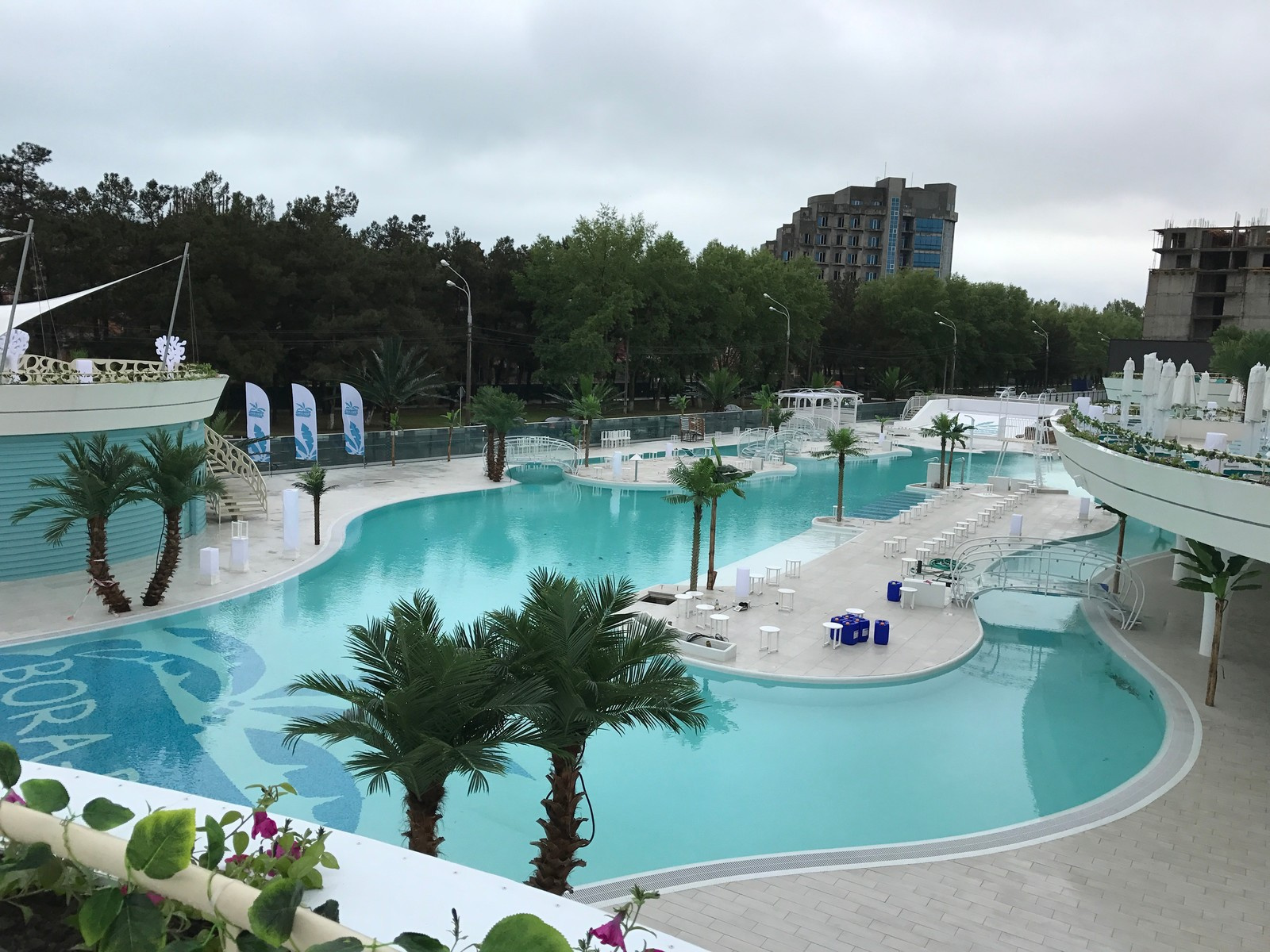 Bora-Bora beach club