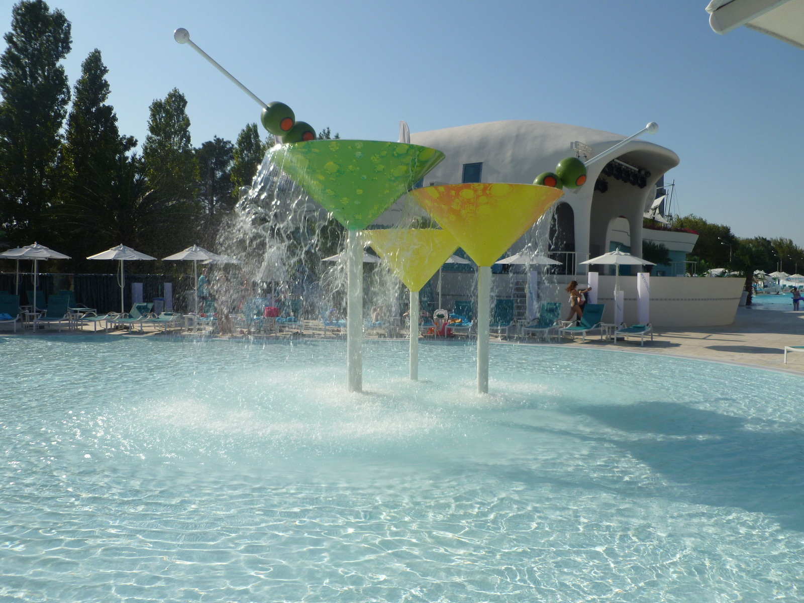 Bora-Bora beach club