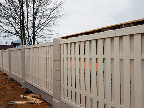 Светлые тона в ограждениях, это тренд 17 года