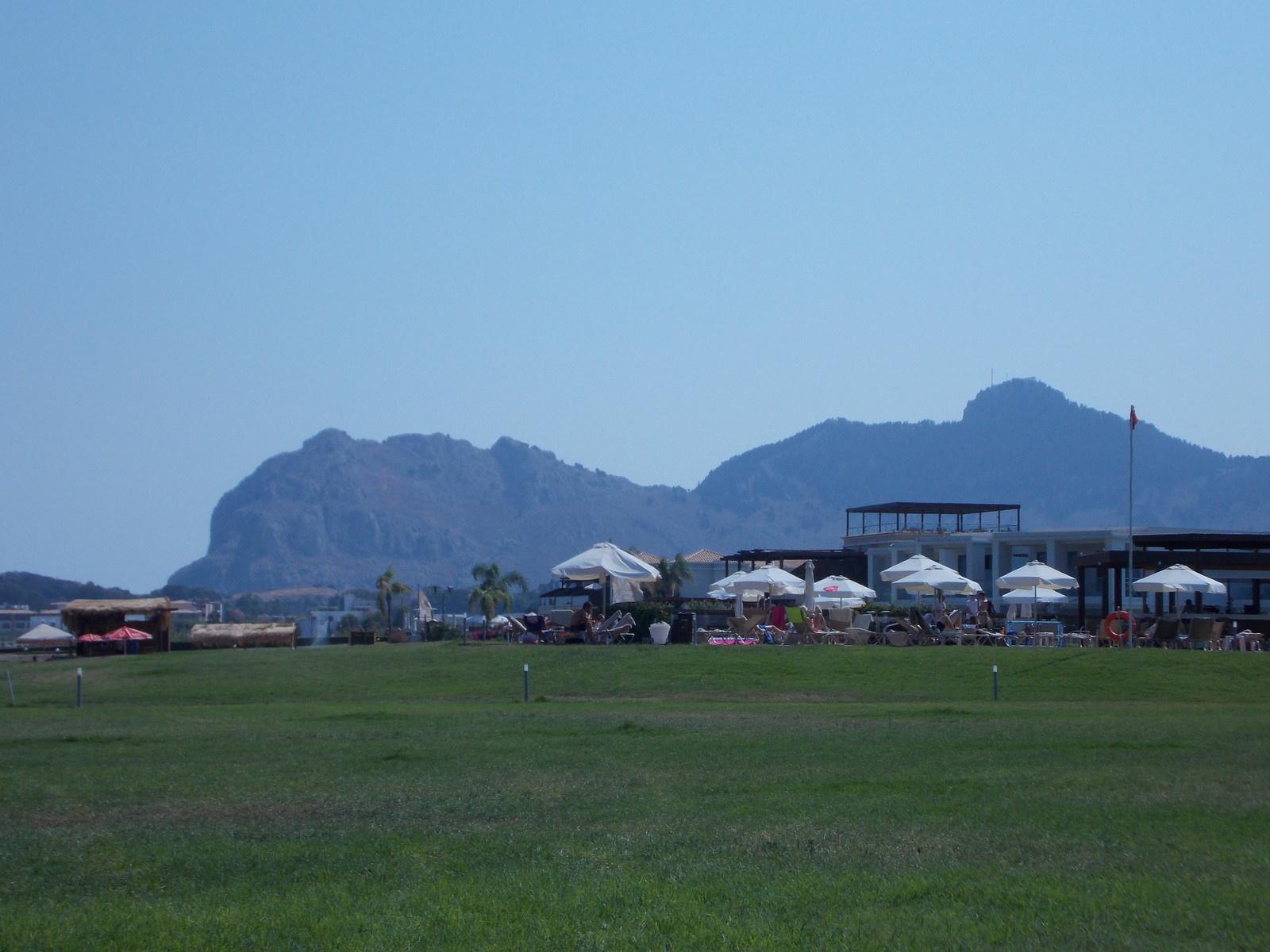 Травосмеси газонные Канада Грин в тяжелейших условиях на море в соли и на жаре!