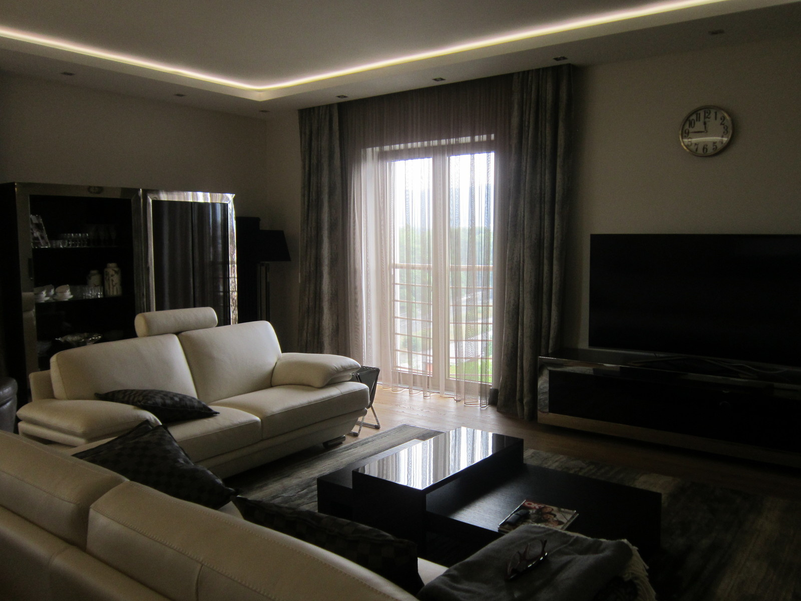 Квартира в элитном жилом комплексе (текстильное оформление)