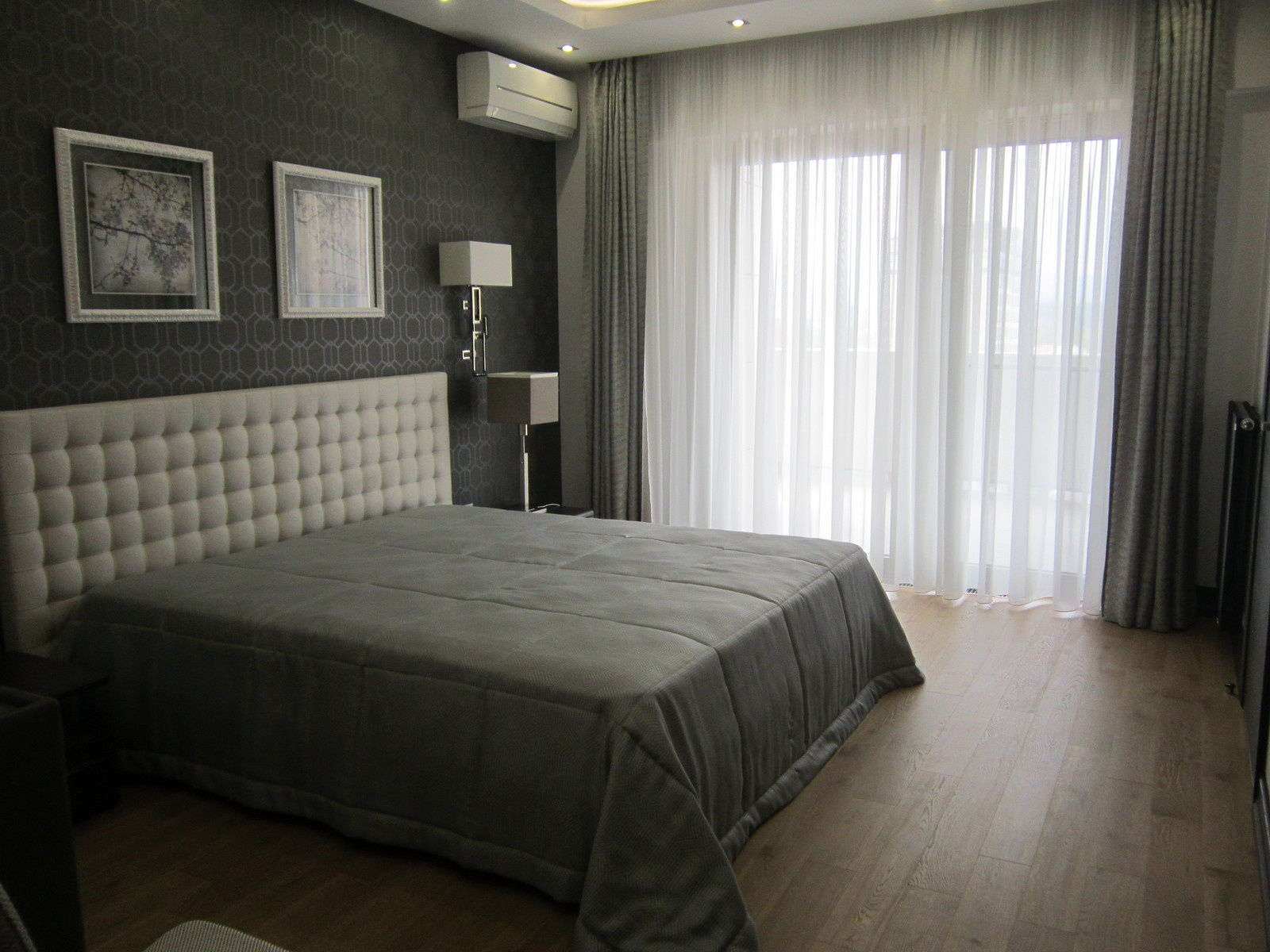 Квартира в элитном жилом комплексе (текстильное оформление)