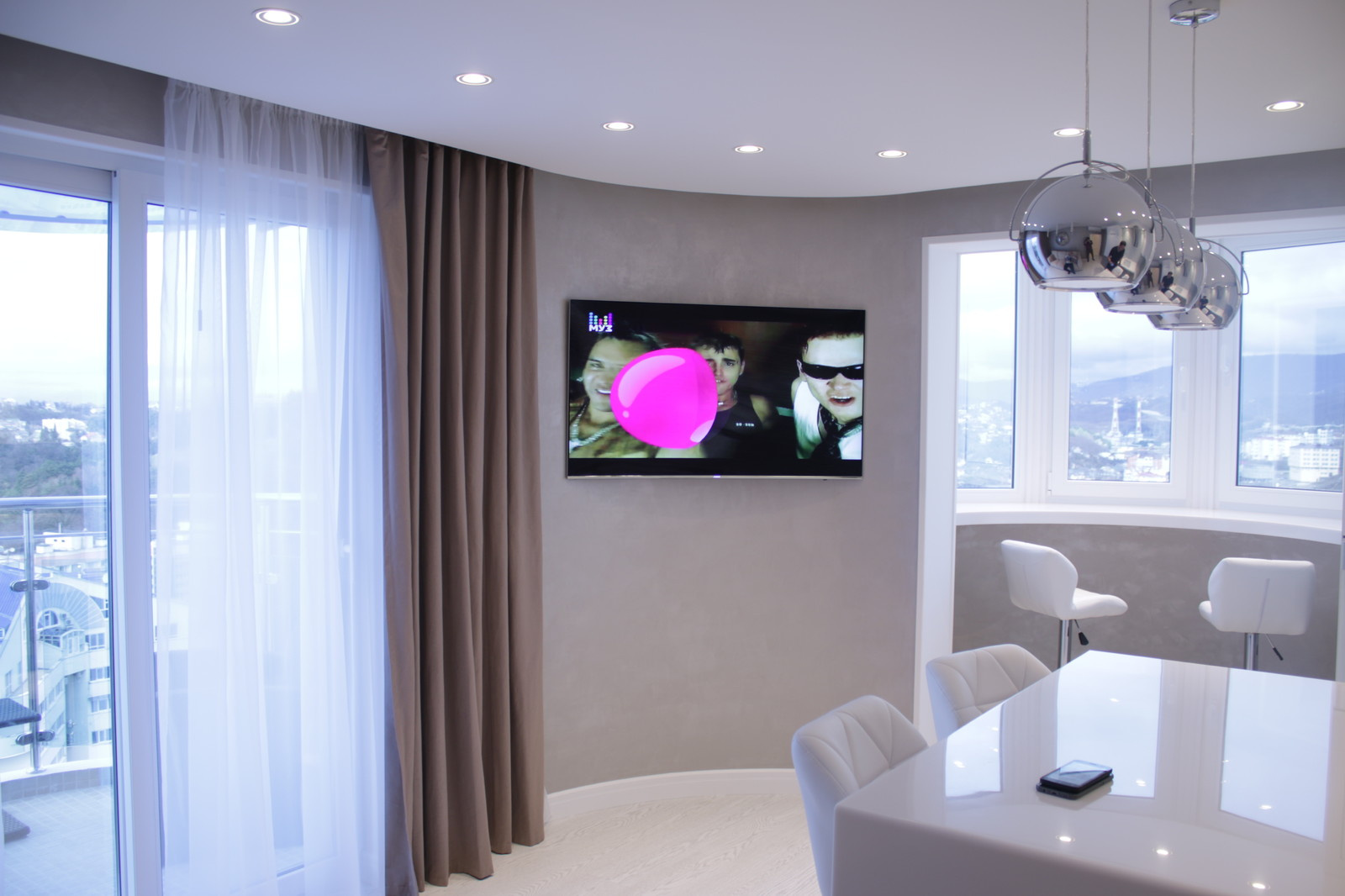 ж.к Бригантина