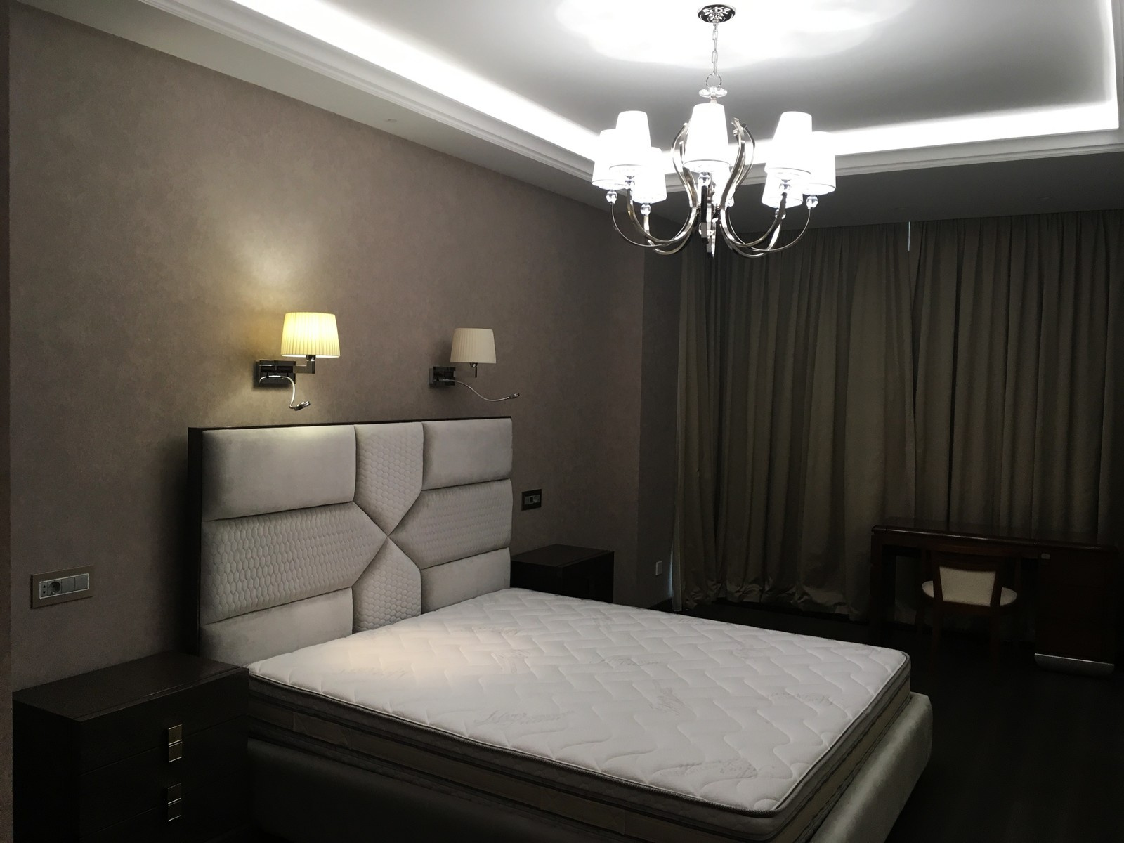 Светлая квартира на Мосфильмовской