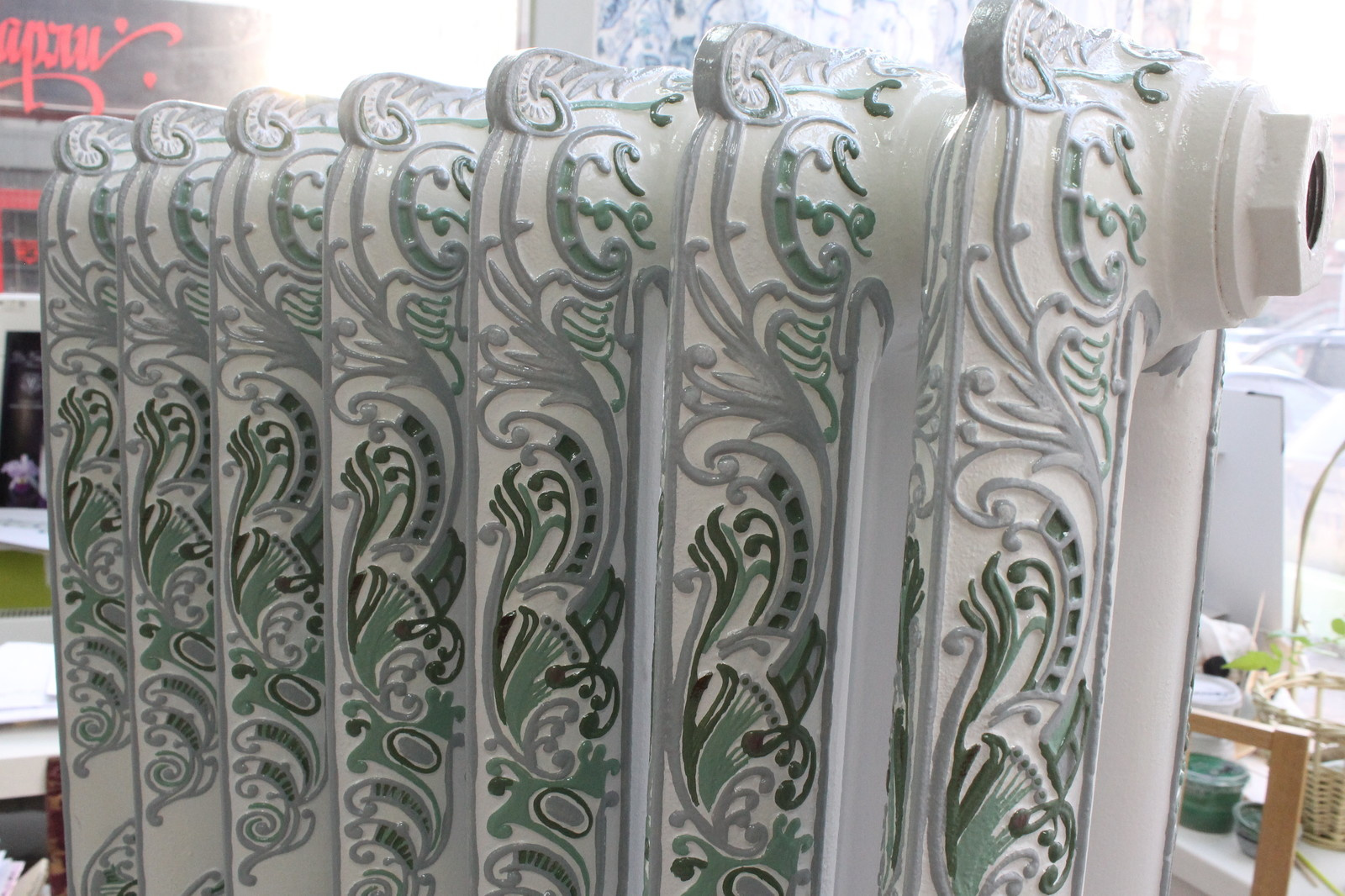 Обложка проекта: Радиатор, роспись, декорирование. 3-х комнатная квартира.