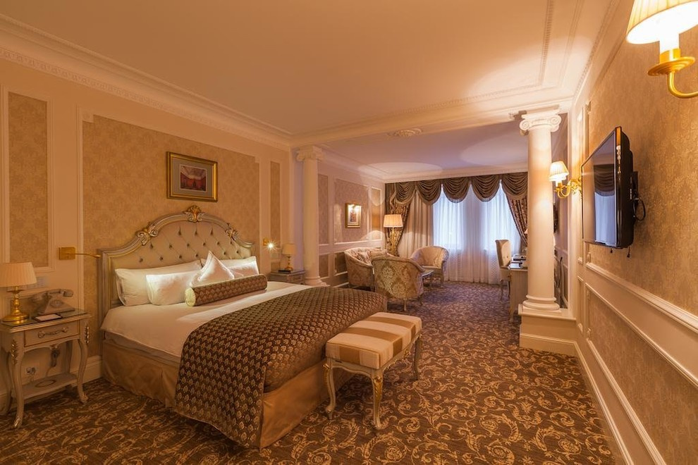 Отель "Эрмитаж" Сапнкт-Петербург