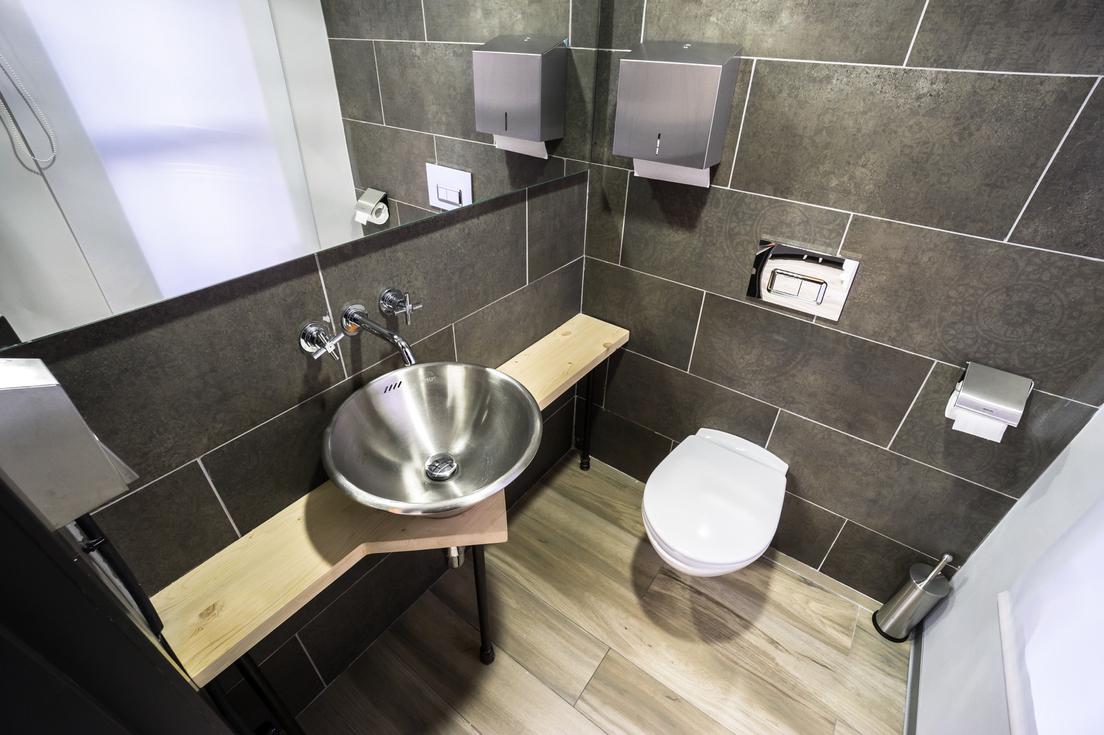 Фитнес-клуб "W-Fit"