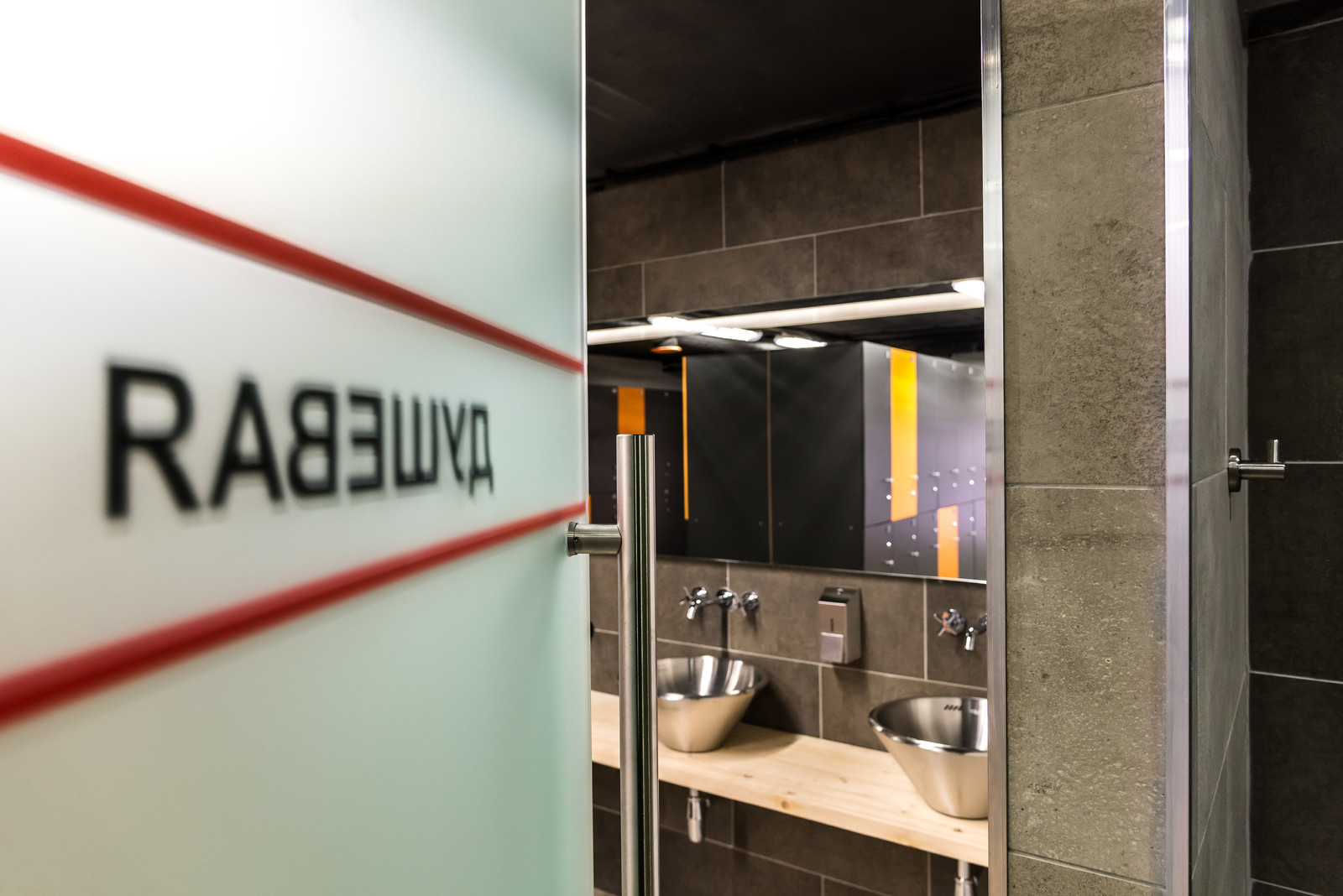 Фитнес-клуб "W-Fit"