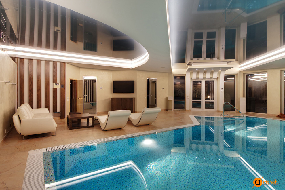 Бассейн и зона отдыха