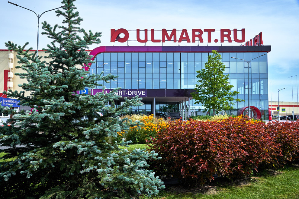 Ряды и Юлмарт на Пулковском шоссе